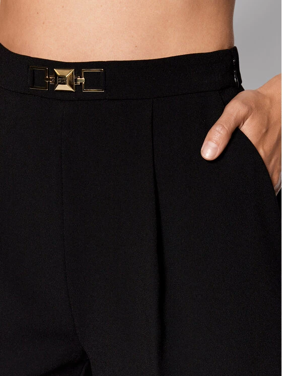 Elisabetta Franchi Γυναίκες Υφασμάτινα Παντελόνια Παντελόνι υφασμάτινο PA-027-26E2-V250 Μαύρο Regular Fit 5 Elisabetta Franchi Γυναίκες Υφασμάτινα Παντελόνια Παντελόνι υφασμάτινο PA-027-26E2-V250 Μαύρο Regular Fit - Image 5