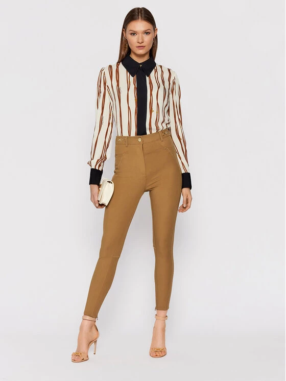 Elisabetta Franchi Γυναίκες Υφασμάτινα Παντελόνια Παντελόνι υφασμάτινο PA-011-16E2-V360 Καφέ Slim Fit 2 Elisabetta Franchi Γυναίκες Υφασμάτινα Παντελόνια Παντελόνι υφασμάτινο PA-011-16E2-V360 Καφέ Slim Fit - Image 2