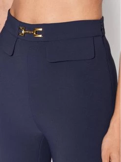Elisabetta Franchi Γυναίκες Υφασμάτινα Παντελόνια Παντελόνι υφασμάτινο PA-023-26E2-V250 Σκούρο μπλε Regular Fit 10 Elisabetta Franchi Γυναίκες Υφασμάτινα Παντελόνια Παντελόνι υφασμάτινο PA-023-26E2-V250 Σκούρο μπλε Regular Fit -Elisabetta Franchi Εκπτώσεις unnamed file 1879