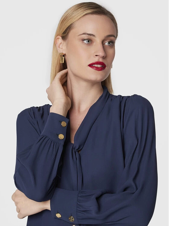 Elisabetta Franchi Γυναίκες Μπλουζάκια Μπλουζάκι CA-009-26E2-V290 Σκούρο μπλε Regular Fit 4 Elisabetta Franchi Γυναίκες Μπλουζάκια Μπλουζάκι CA-009-26E2-V290 Σκούρο μπλε Regular Fit - Image 4