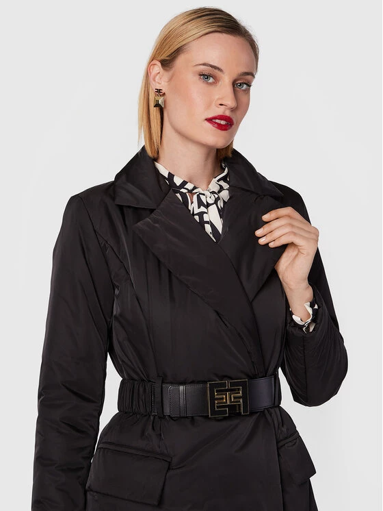 Elisabetta Franchi Γυναίκες Πουπουλένια Μπουφάν Μπουφάν μεταβατικό PI-46H-26E2-V600 Μαύρο Regular Fit 4 Elisabetta Franchi Γυναίκες Πουπουλένια Μπουφάν Μπουφάν μεταβατικό PI-46H-26E2-V600 Μαύρο Regular Fit - Image 4