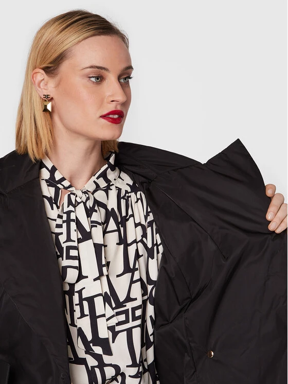 Elisabetta Franchi Γυναίκες Πουπουλένια Μπουφάν Μπουφάν μεταβατικό PI-46H-26E2-V600 Μαύρο Regular Fit 5 Elisabetta Franchi Γυναίκες Πουπουλένια Μπουφάν Μπουφάν μεταβατικό PI-46H-26E2-V600 Μαύρο Regular Fit - Image 5