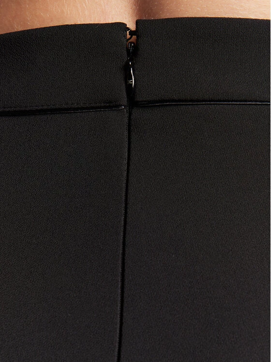 Elisabetta Franchi Γυναίκες Υφασμάτινα Παντελόνια Παντελόνι υφασμάτινο PA-035-27E2 Μαύρο Slim Fit 5 Elisabetta Franchi Γυναίκες Υφασμάτινα Παντελόνια Παντελόνι υφασμάτινο PA-035-27E2 Μαύρο Slim Fit - Image 5