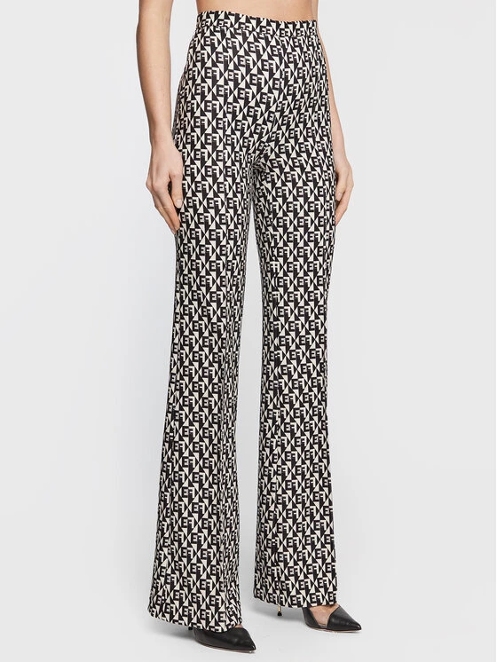 Elisabetta Franchi Γυναίκες Υφασμάτινα Παντελόνια Παντελόνι υφασμάτινο PA-008-26E2-V280 Μαύρο Regular Fit 1 Elisabetta Franchi Γυναίκες Υφασμάτινα Παντελόνια Παντελόνι υφασμάτινο PA-008-26E2-V280 Μαύρο Regular Fit