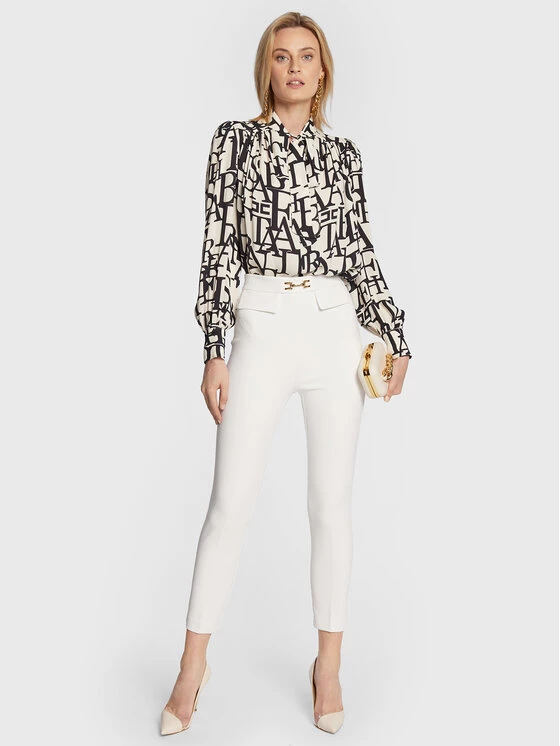 Elisabetta Franchi Γυναίκες Υφασμάτινα Παντελόνια Παντελόνι υφασμάτινο PA-023-26E2-V250 Μπεζ Slim Fit 2 Elisabetta Franchi Γυναίκες Υφασμάτινα Παντελόνια Παντελόνι υφασμάτινο PA-023-26E2-V250 Μπεζ Slim Fit - Image 2