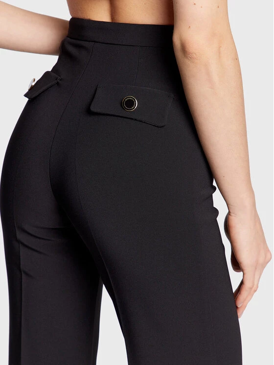 Elisabetta Franchi Γυναίκες Υφασμάτινα Παντελόνια Παντελόνι υφασμάτινο PA-009-26E2-V260 Μαύρο Regular Fit 4 Elisabetta Franchi Γυναίκες Υφασμάτινα Παντελόνια Παντελόνι υφασμάτινο PA-009-26E2-V260 Μαύρο Regular Fit - Image 4